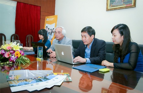 Tư vấn tuyển sinh vào khoa Quốc tế - ĐH Quốc gia Hà Nội