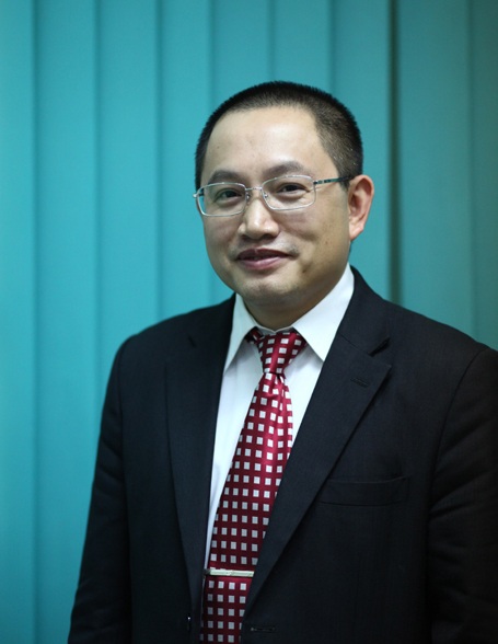 Năm học 2013-2014, Trường THPT FPT tuyển 150 chỉ tiêu - 2 Ông Nguyễn Xuân Phong - Hiệu trưởng Trường THPT FPT.