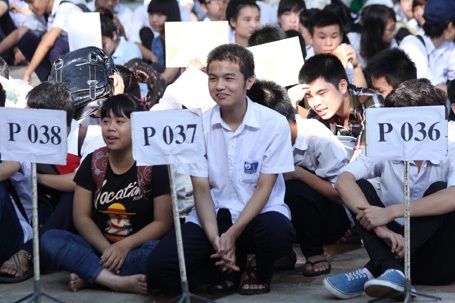 Hà Nội: Thí sinh không phải đăng ký khi mang thiết bị ghi âm, ghi hình  - 1 Hà Nội: Thí sinh không phải đăng ký khi mang thiết bị ghi âm, ghi hình