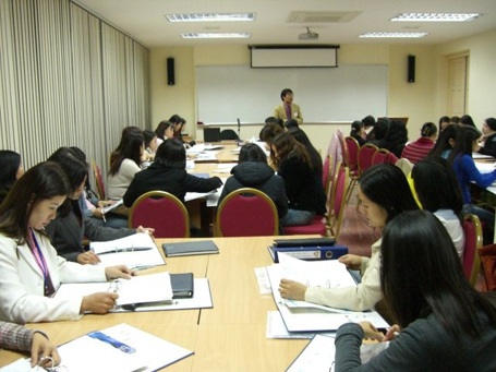 Học viện Phụ nữ Việt Nam tuyển sinh đại học năm 2013 - 1 Học viện Phụ nữ Việt Nam tuyển sinh đại học năm 2013