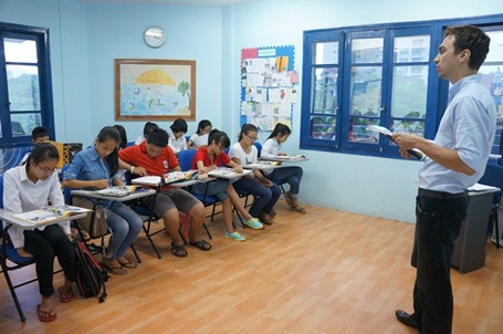 Ưu đãi tưng bừng - Mừng năm học mới - 3 Ưu đãi tưng bừng - Mừng năm học mới