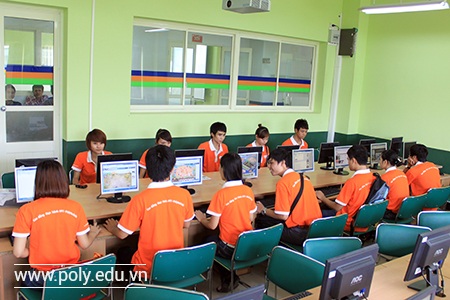 Tọa đàm: Trượt Đại học - Cách nào để thành công? - 5 Trong tương lai gần, các bạn trẻ theo học ngành CNTT sẽ có nhiều cơ hội việc làm và thăng tiến tốt
