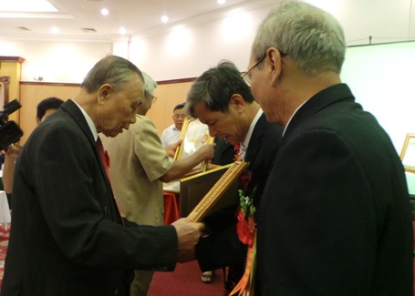 Đại hội thi đua khuyến học toàn quốc: Mặc niệm Đại tướng Võ Nguyên Giáp
