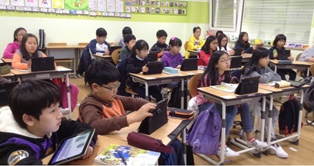 Seo Jun năm nay 10 tuổi và cậu đang học tại trường tiểu học CharmSaem thành phố Sejong (Hàn Quốc).