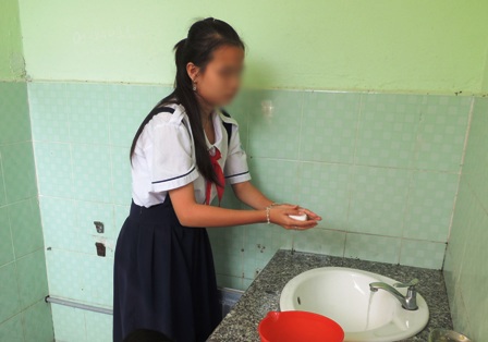 Quanh chuyện học trò nhịn tiểu - 2 Quanh chuyện học trò nhịn tiểu