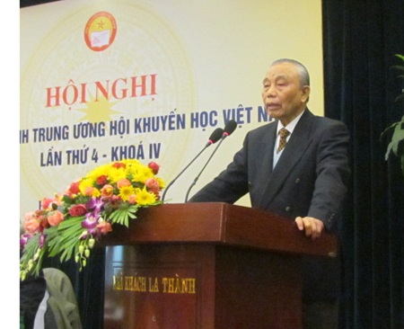 Gần 700 tỷ đồng ủng hộ phong trào khuyến học năm 2012 - 2 Ông Nguyễn Mạnh Cầm - Chủ tịch Hội Khuyến học Việt Nam phát biểu chỉ đạo tại hội nghị.