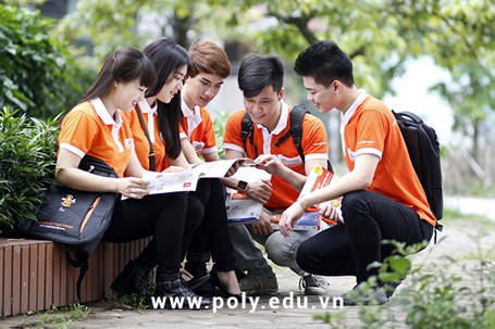 Tọa đàm: Từ tấm bằng nghề đến chủ doanh nghiệp - 12 FPT Polytechnic xét tuyển cao đẳng dựa vào hồ sơ THPT.