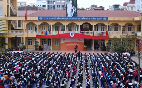 Olympic tiếng Anh THCS: Chất lượng thí sinh ngày càng vượt trội - 2 Lễ khai mạc cuộc thi Olympic tiếng Anh THCS lần thứ 4.