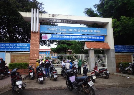 Nhầm điểm trúng tuyển vào lớp 6 do... cúp điện - 2 Trường THCS Phan Chu Trinh có tỷ lệ chọi thi tuyển vào lớp 6 cao của tỉnh Đắk Lắk.