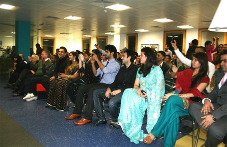 Cơ hội học tập tại Ethames - UK - 2 Cơ hội học tập tại Ethames - UK