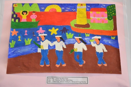 Giải Triển vọng về tác phẩm Trường Sa - Hoàng Sa trong tim em.