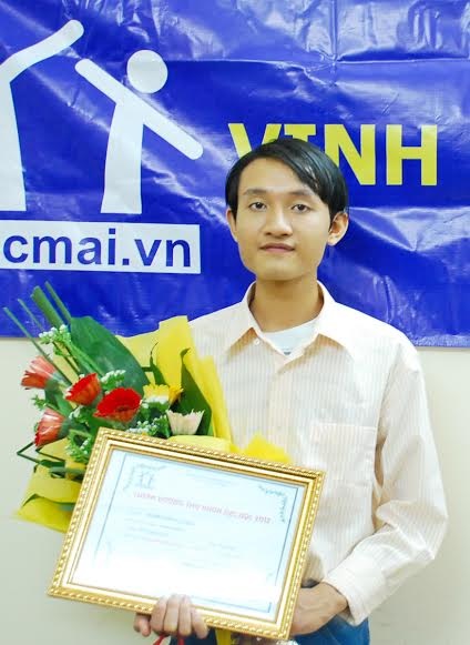 Tư vấn phương pháp ôn thi đại học môn Toán hiệu quả - 11 Hoàng Đình Quang - Á khoa ĐH Ngoại thương (cơ sở 1) năm 2012