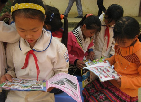 Thư viện trên... cây của học trò H'Mông - 5 Nguyên Chi
