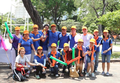 Maastricht MBA Vietnam - Ngày Hội thao gia đình 2014 - 4 Cùng nhận giải thưởng.