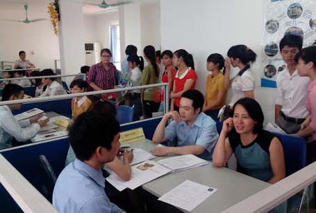 Chuyên gia mách bí quyết tìm việc ngành Marketing - 1 Ứng viên dự tuyển tại phiên giao dịch việc làm chuyên đề Bán lẻ và Marketing ngày 15/5 tại Hà Nội