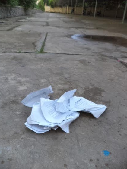 “Phao” thi rải trắng sau buổi thi Địa lý