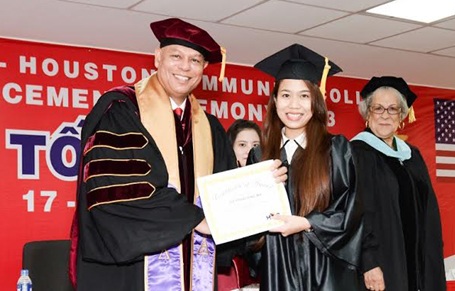 Học đại học Mỹ miễn phí với “gói đầu tư giáo dục” tại SaigonTech - 1 Năm học 2014, SaigonTech giới thiệu