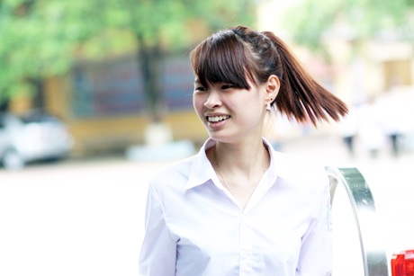 Thoải mái sau buổi thi cuối - 4 Mai Châm