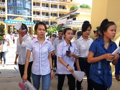 Đề Vật lý có nhiều câu đánh đố