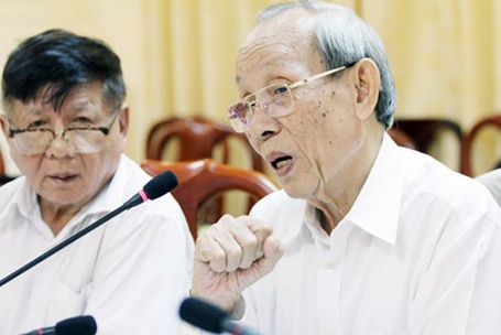 Tranh cãi nảy lửa mô hình đại học phi lợi nhuận - 1 GS Trần Hồng Quân (