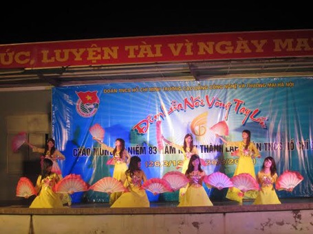 Trường Cao đẳng Công nghệ và Thương mại Hà Nội thông báo xét tuyển nguyện vọng 2 ngành Dược, Điều dưỡng - 2 Thông tin liên hệ: