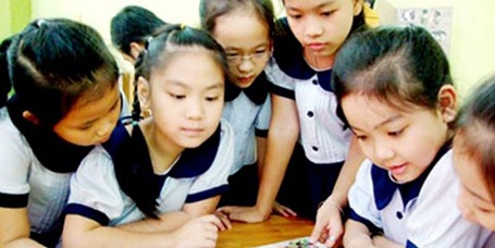 “Loạn” bảo hiểm tự nguyện ở trường học - 1 Tiền trao nhưng “cháo” không được múc