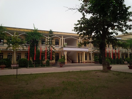 Nam Định: Phụ huynh chưa đồng tình, trường vẫn quyết làm xã hội hóa - 2 Trường tiểu học thị trấn Lâm (huyện Ý Yên, Nam Định)