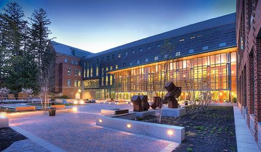 Học ngành kinh doanh, quản trị nhà hàng khách sạn tại ĐH New Hampshire (UNH), Mỹ - 2 -