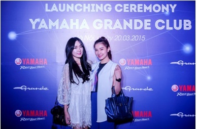 Thanh Vân Hugo xuất hiện cùng xe gắn pha lê Swarovski cực độc - 2 Thanh Vân Hugo xuất hiện cùng xe ga gắn pha Swarovski cực độc