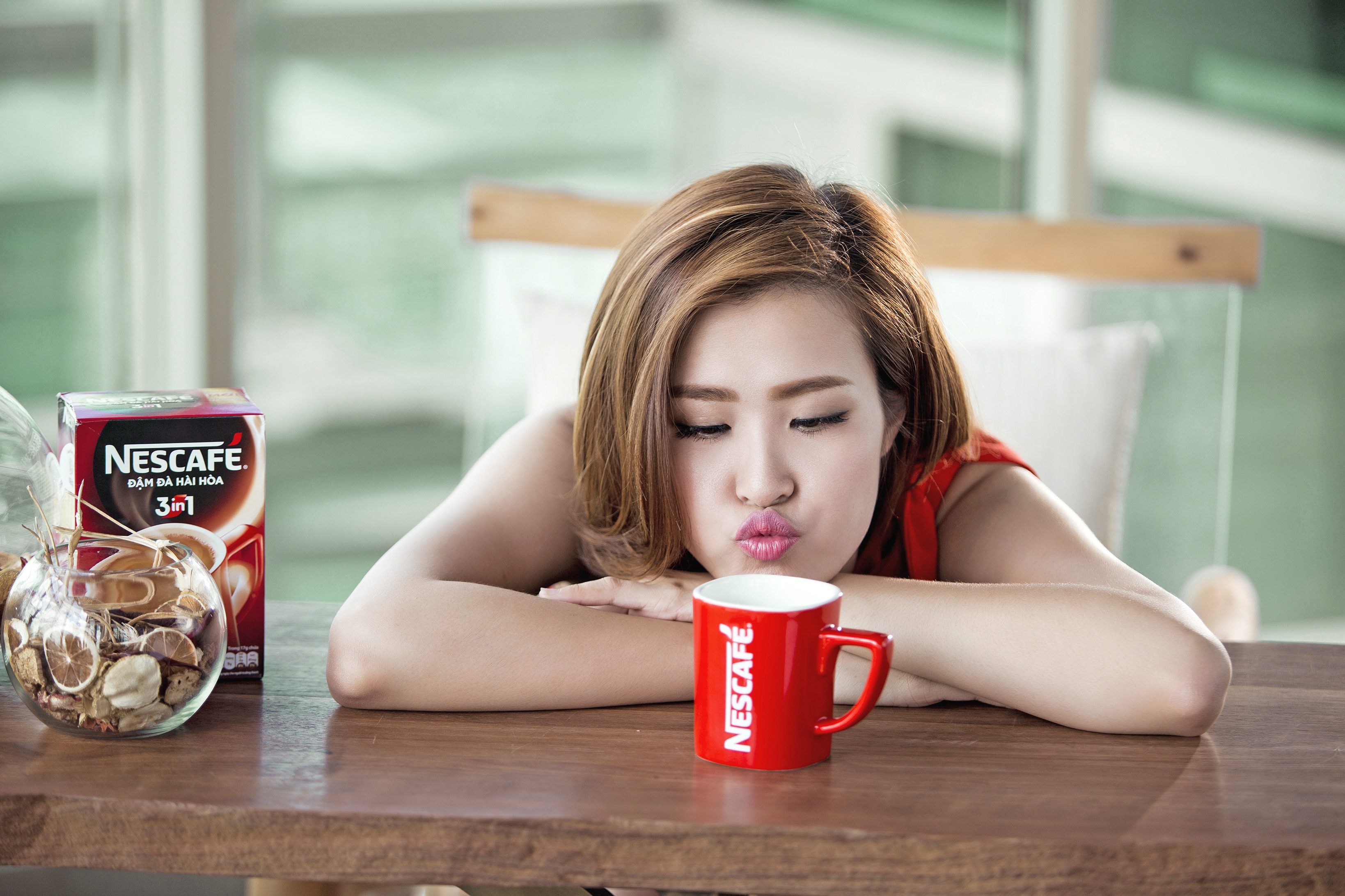 “Café phải quyện sánh, đậm đà mới chinh phục được Nhi!” – Quán quân The Remix chia sẻ.