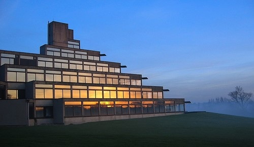 Du học Anh siêu tiết kiệm với GSE-BEO - 2 ĐH East Anglia thuộc top 1% các đại học hàng đầu trên thế giới