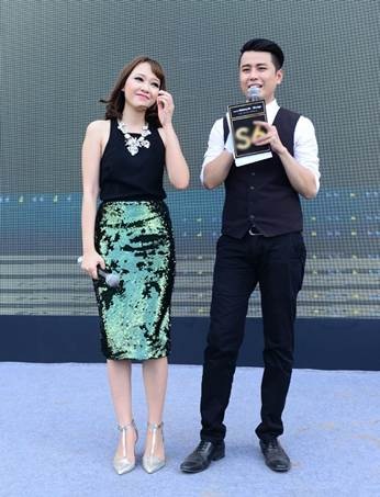 Khán giả trẻ phấn khích cùng loạt sao Việt tại YAN Beatfest 2015 - 5 Băng Di diện thời trang lấp lánh khoe dáng nuột.