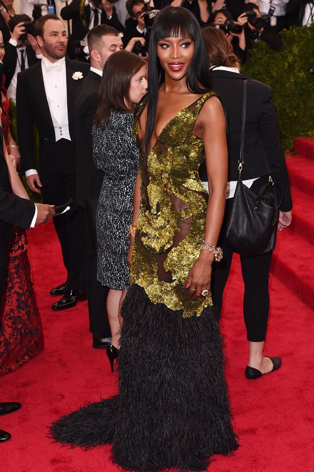 Các thương hiệu đình đám hội tụ tại Met Gala 2015 - 6 Naomi Campbell lỗng lẩy
cùng Burberry