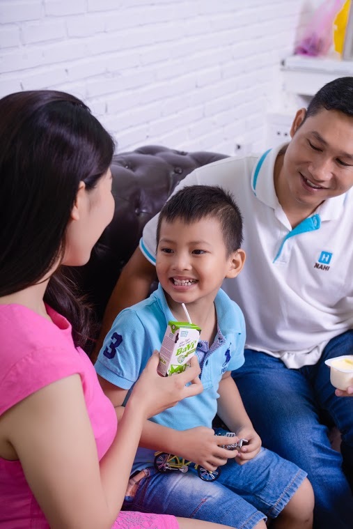 Đưa chất lượng nguồn sữa Ba Vì trứ danh lên tầm cao mới - 1 Sữa Ba Vì từ lâu đã được người tiêu dùng
ưa chuộng do hương vị thơm ngon và chất lượng đảm bảo.