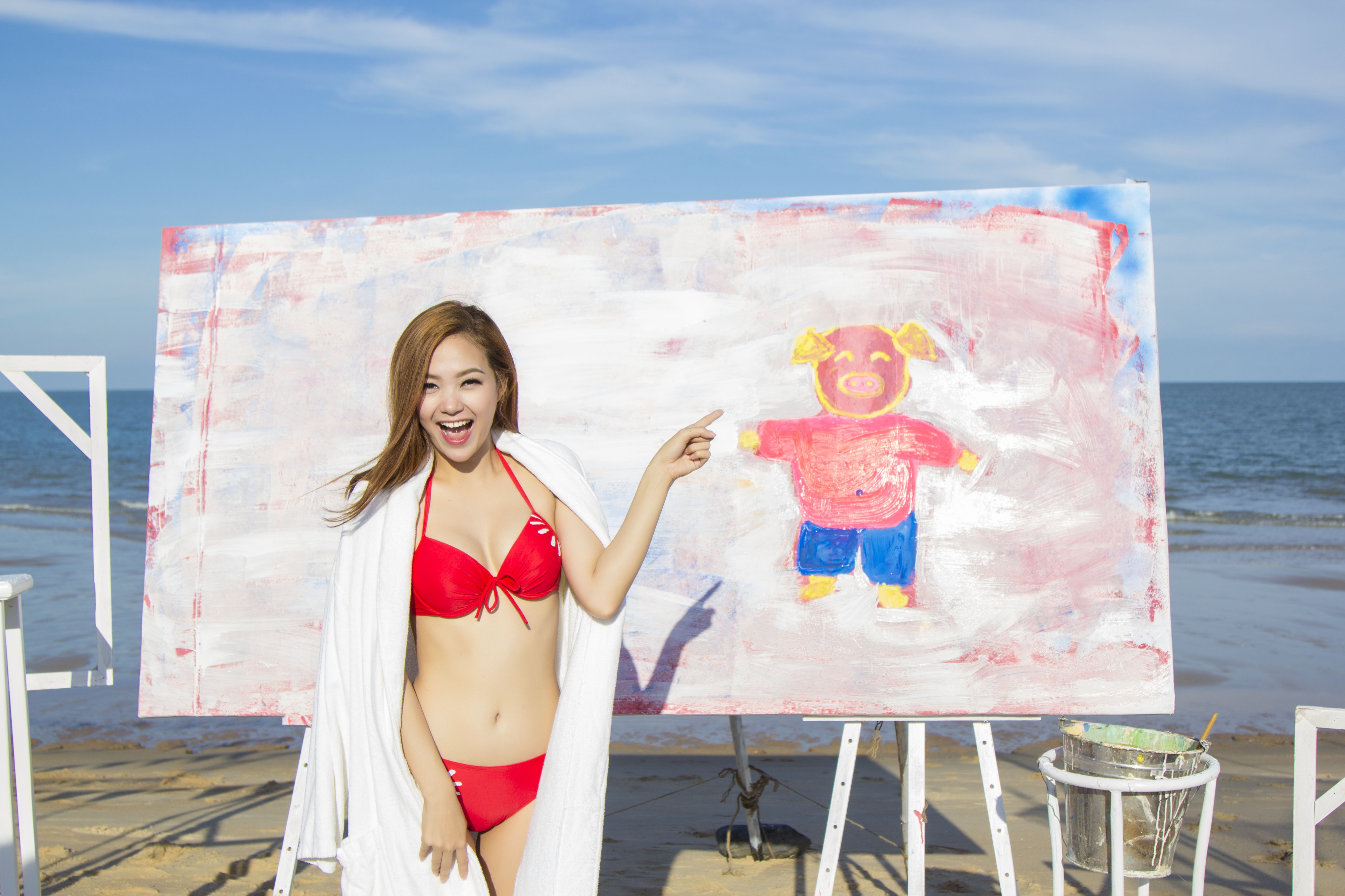 Được biết, đây là những hình ảnh trong MV