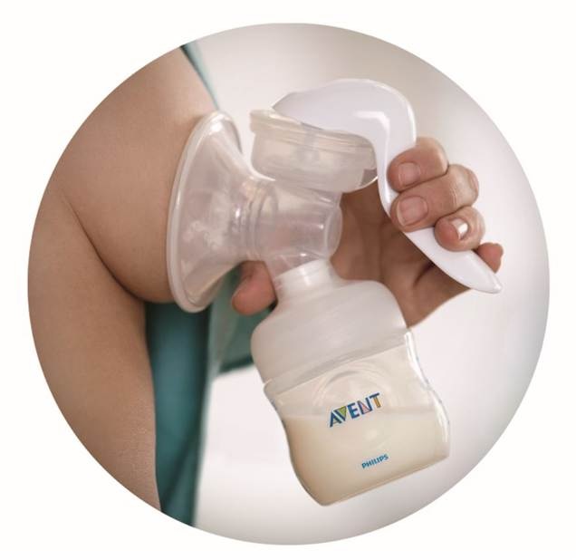Phương pháp hút sữa tự nhiên - Bước tiến mới trong quá trình nuôi con bằng sữa mẹ - 3 Thoải mái hút sữa tại công sở với phương pháp hút sữa tự nhiên