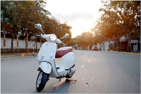 Vespa Primavera 3V i.e: Khi công nghệ thêm quyền năng cho “nhan sắc”