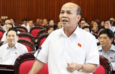 (ĐB Đỗ Văn Đươɮg:Tôi hứa, hết nhiệm
kỳ này, nếu trời còn cho sống, tôi sẽ không đi nước ngoài)