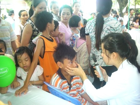 Cả nhà vui khỏe cùng bé - 6