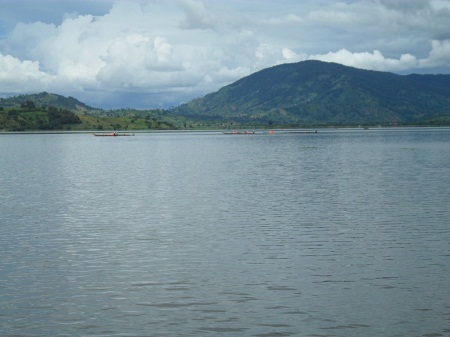 Vẻ đẹp hồ Lăk.