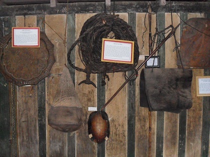 Những dụng cụ săn voi giúp “vua voi” Ama Kông săn được 298 con voi rừng. 