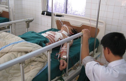 Bệnh nhân Thế tại Bệnh viện Đa khoa tỉnh Đắk Lắk, ngày 16/1, hiện đã qua cơn nguy kịch. 