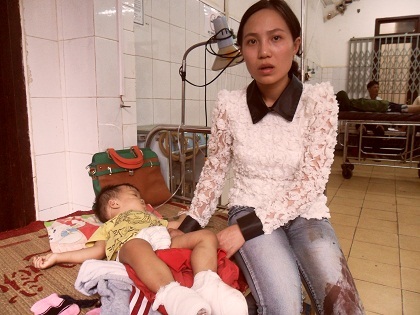 Vết máu của nạn nhân tại hiện trường.