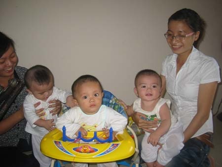 Vui Tết trung thu cùng các bé họ Nhân - 5 Vui Tết trung thu cùng các bé họ Nhân - 5