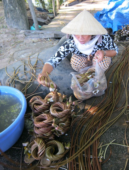 Một kiểu chợ độc đáo ở vùng biên - 6