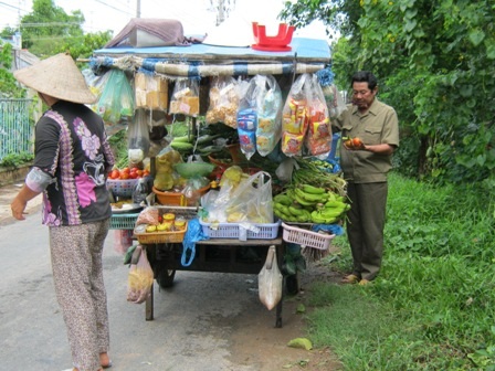 Độc đáo những “khu chợ di động” ở An Giang