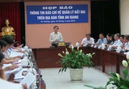 Làm rõ hàng loạt sai phạm trong quản lý đất đai ở An Giang - 1 Làm rõ hàng loạt sai phạm trong quản lý đất đai ở An Giang