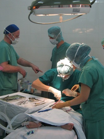 Cần Thơ: Phẫu thuật miễn phí dị tật sứt môi, hở hàm ếch