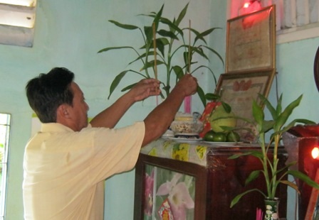 Trưng dụng nhà đất gia đình liệt sĩ để kinh doanh nước mắm