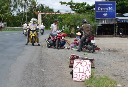 Nhiều người chẳng biết mua nhầm cua non nên về nhà ăn cua như ăn bột